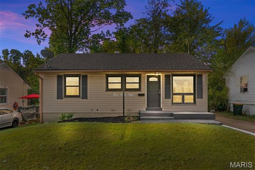 368 Cameron Rd, Saint Louis, MO, 63137-3901 | Card Image