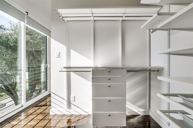 E - 4901 Live Oak St, Townhouse with 2 bedrooms, 3 bathrooms and null parking in Dallas TX | Image 19
