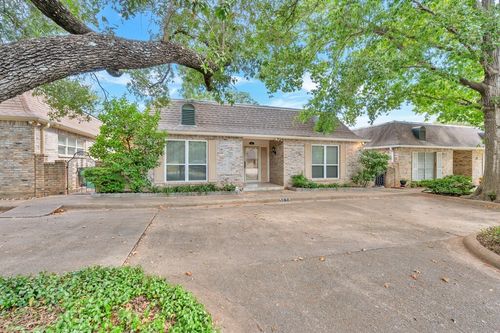 307 N Avenue M, Clifton, TX, 76634-1323 | Card Image