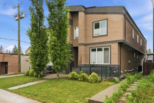 2-112 23 Ave Ne, Calgary, AB, T2E1V5 | Card Image