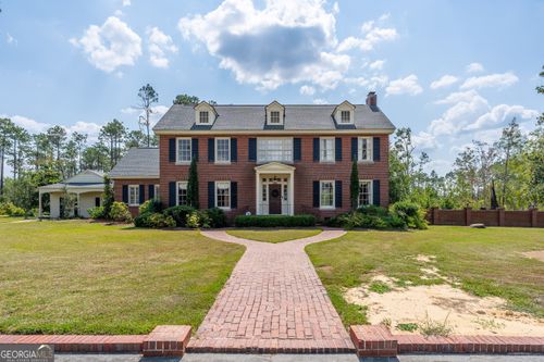1602 Ward Street Ext W, Douglas, GA, 31533-1910 | Card Image