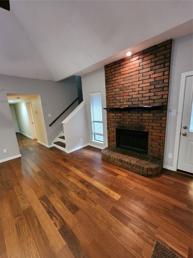 A - 2016 Greenview Dr, House other with 3 bedrooms, 2 bathrooms and null parking in Carrollton TX | Image 6
