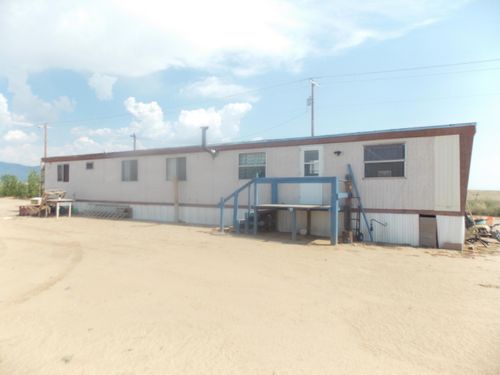 442 Meadowlake Rd, Los Lunas, NM, 87031-8075 | Card Image