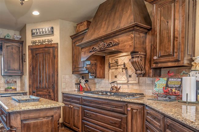 1555 E Blackjack Rd, House other with 5 bedrooms, 4 bathrooms and null parking in Pilot Point TX | Image 11