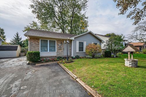 6556 Leawood Crt, Niagara Falls, ON, L2G7C4 | Card Image