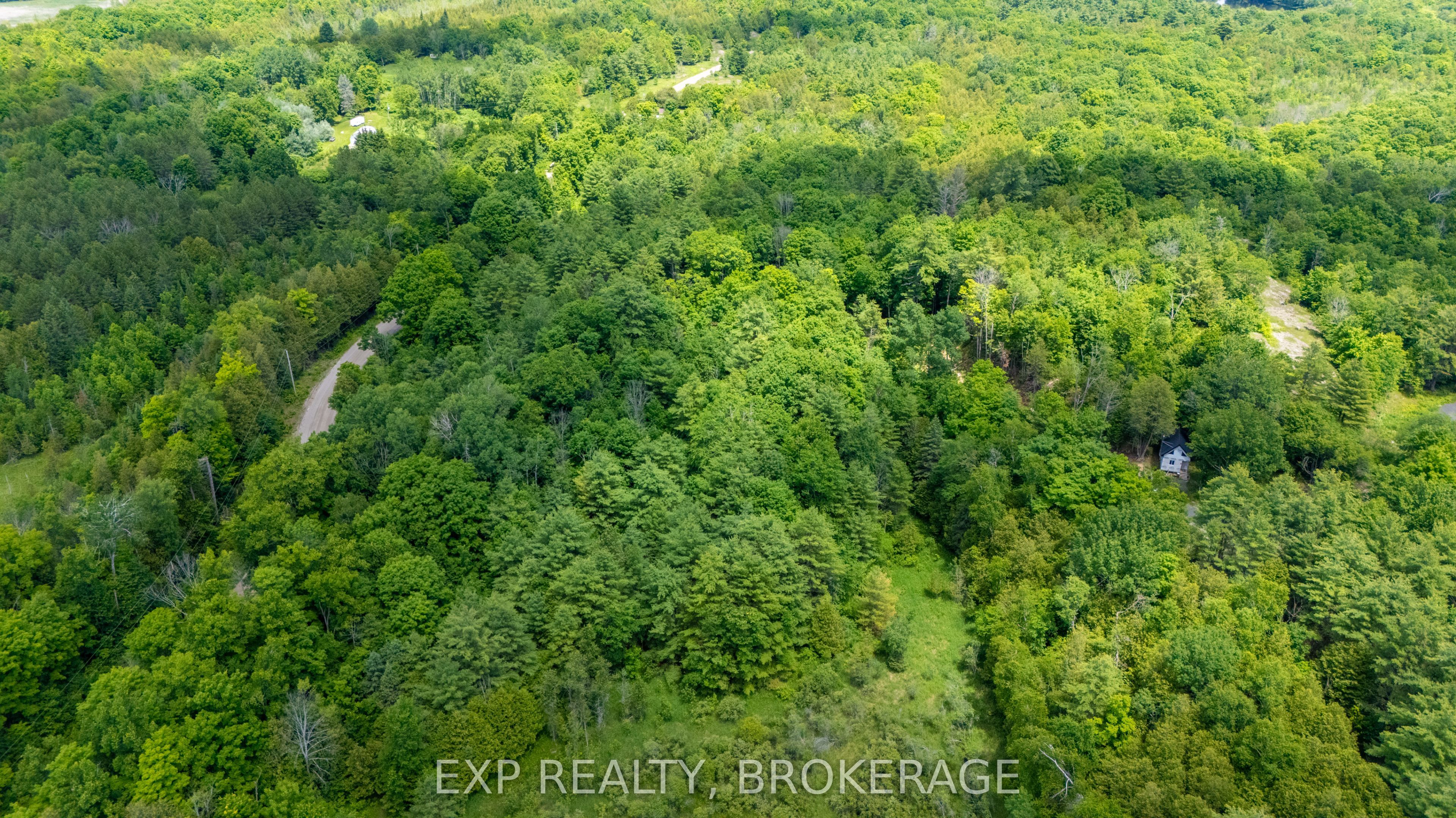 Residential in Frontenac 5
