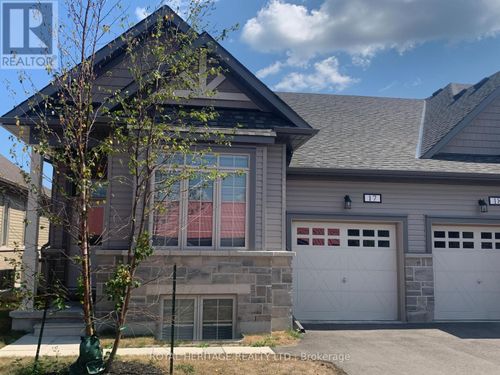 17-17 Lakewood Cres, Bobcaygeon, ON, K0M1A0 | Card Image