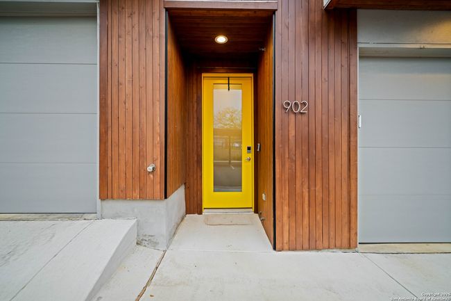 UNIT-902 - 102 Tendick, Condo with 3 bedrooms, 4 bathrooms and null parking in San Antonio TX | Image 4