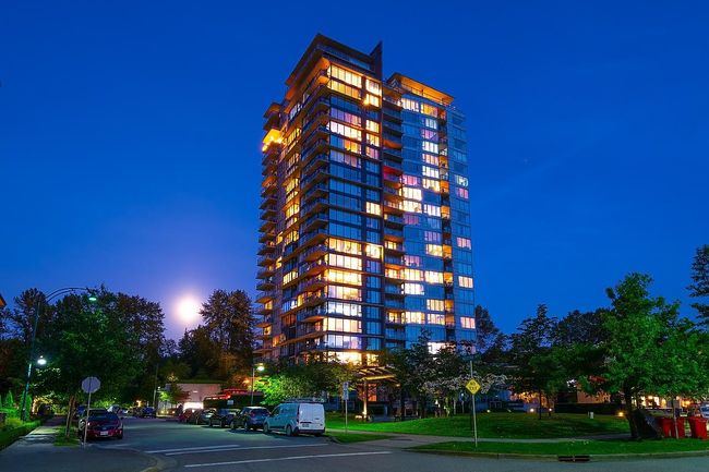 2009 - 651 Nootka Way, Condo with 2 bedrooms, 2 bathrooms and 1 parking in Port Moody BC | Image 1