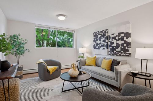 apt-114-1770 Bryant Ave S, Minneapolis, MN, 55403-3139 | Card Image