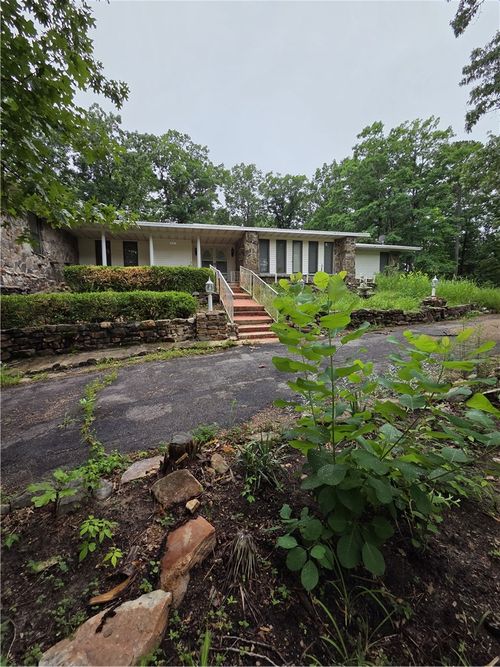 450 County Road 107, Norfork, AR, 72658-9082 | Card Image