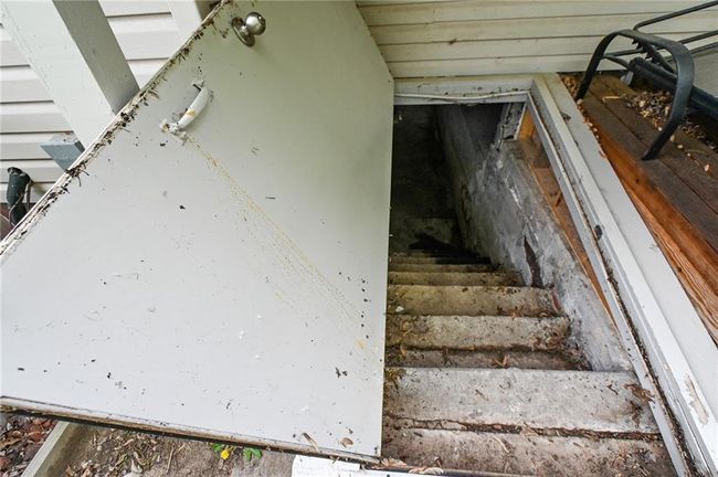 View of stairway | Image 41