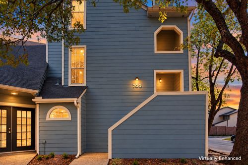 700 Bel Aire Crest, Irving, TX, 75061 | Card Image