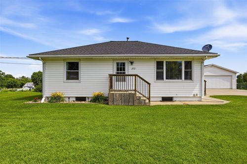 272 28th Ave, Cedar Rapids, IA, 52404-4165 | Card Image