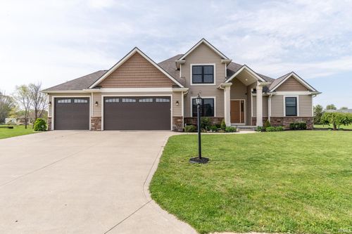 1235 Yorkshire Dr, Shipshewana, IN, 46565-8758 | Card Image