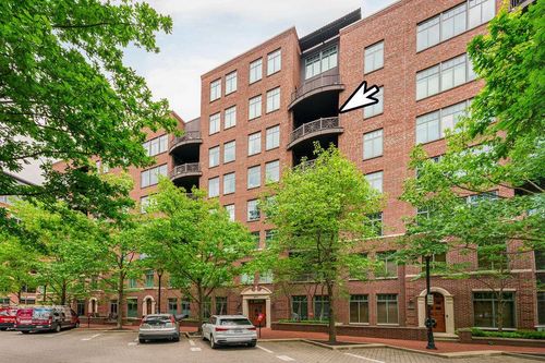 606-250 Daniel Burnham Sq, Columbus, OH, 43215-2696 | Card Image