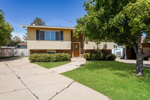 348 W 2400 S, Clearfield, UT, 84015-4112 | Card Image