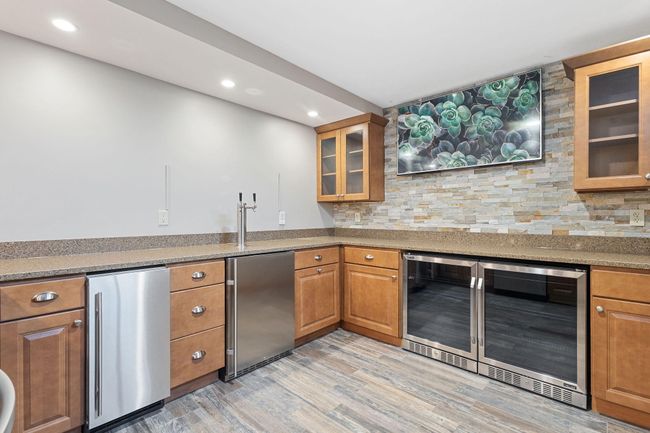 Kitchenette | Image 11