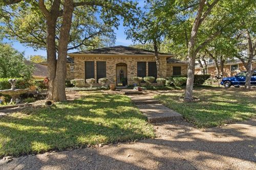 4109 Hackmore Loop, Irving, TX, 75061-6115 | Card Image