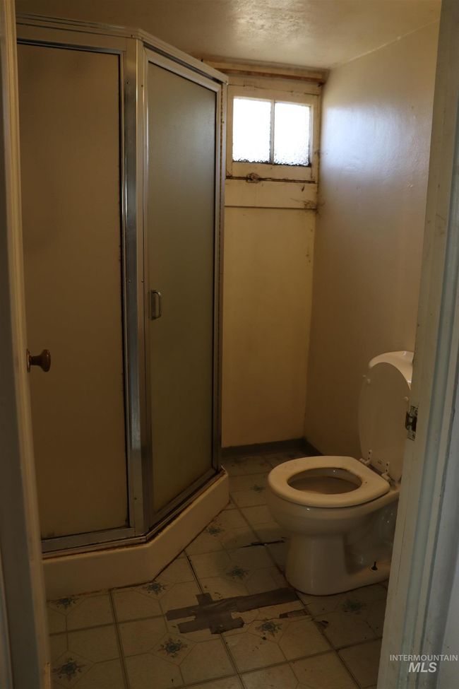 1811 17 Th Ave, Home with 4 bedrooms, 2 bathrooms and 4 parking in Lewiston ID | Image 23