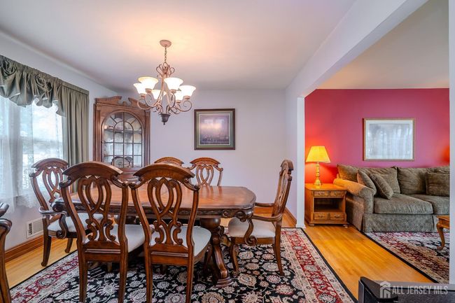 5 Wetherhill Way, House other with 4 bedrooms, 3 bathrooms and null parking in Dayton NJ | Image 19