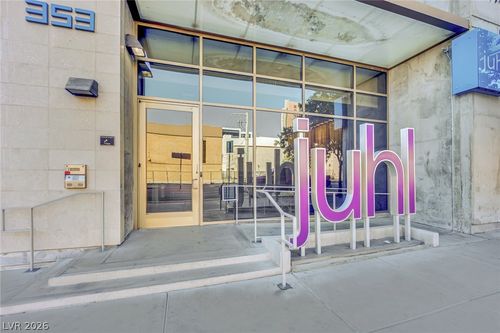 257-353 E Bonneville Ave, Las Vegas, NV, 89101-6622 | Card Image