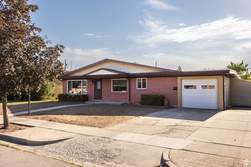 5513 S 670 W, Murray, UT, 84123-5616 | Card Image