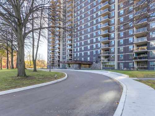 1103-966 Inverhouse Dr, Mississauga, ON, L5J4B6 | Card Image