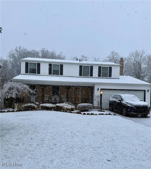 4751 Ruby Ln, Brunswick, OH, 44212-1164 | Card Image