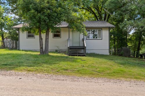 244 Sioux Ln, Rockaway Beach, MO, 65740-7200 | Card Image