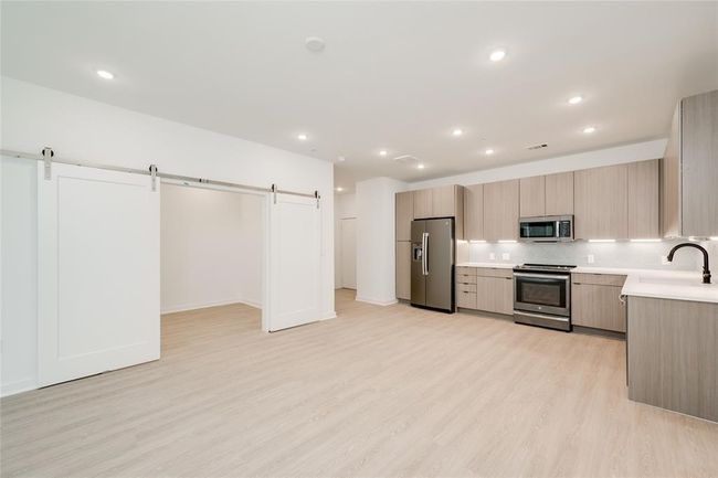 APT-123 - 4802 S Congress Ave, Condo with 1 bedrooms, 1 bathrooms and null parking in Austin TX | Image 8