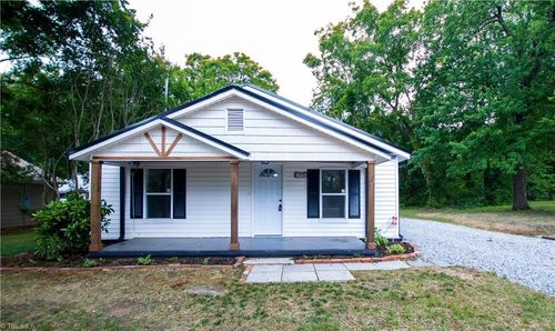 1023 Foust Ave, High Point, NC, 27260-8704 | Card Image