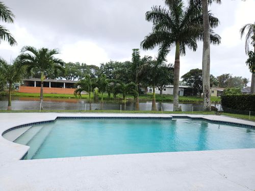 8954 Sw 52nd Ct, Cooper City, FL, 33328-5104 | Card Image