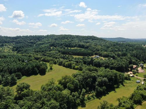 000 Drake Lane, HENRIETTA, WI, 53924 | Card Image