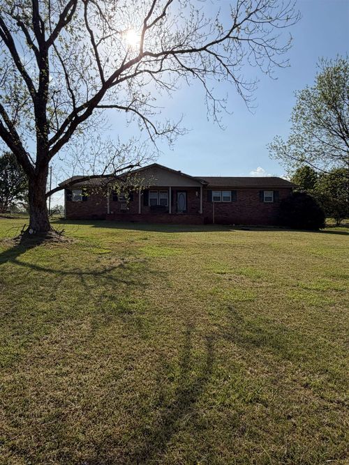 152 Twin Creek Dr, Boiling Springs, SC, 29316-5467 | Card Image