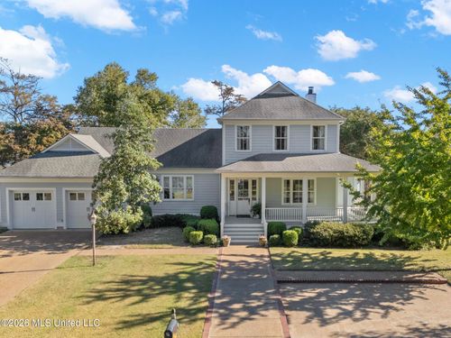 16 Parker Lndg Drive, Dundee, MS, 38626 | Card Image