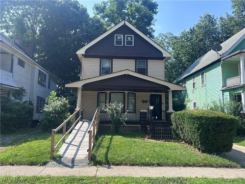 11606 Shadeland Ave, Cleveland, OH, 44108-1546 | Card Image