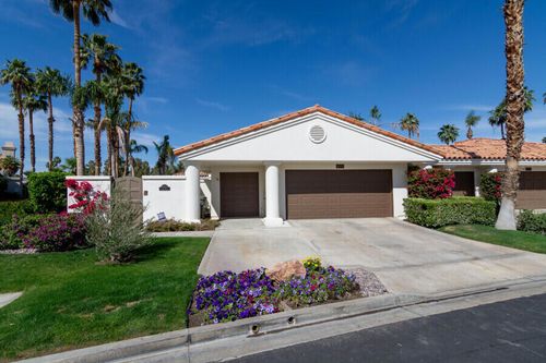 80671 Cherry Hills Dr, La Quinta, CA, 92253-8610 | Card Image
