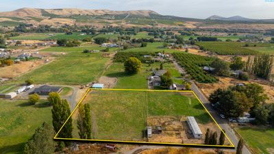 1404 E Frontier, Home with 0 bedrooms, 0 bathrooms and null parking in Benton City WA | Image 2