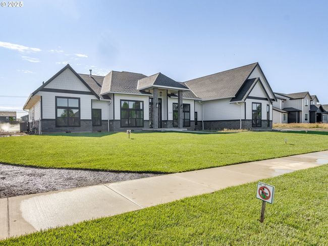 2110 Sw Homer Ross Loop, House other with 4 bedrooms, 4 bathrooms and 3 parking in McMinnville OR | Image 47