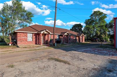 View of ranch-style home | Image 1