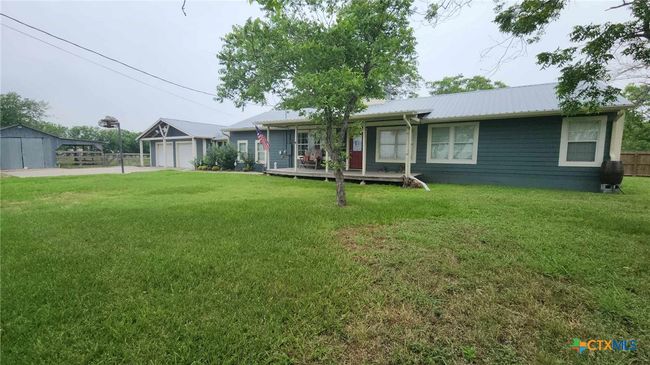 5596 Fm 616, House other with 4 bedrooms, 3 bathrooms and null parking in Vanderbilt TX | Image 4