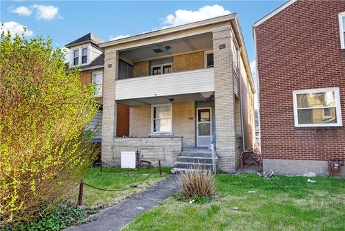 1113 Broadway Ave, Mc Kees Rocks, PA, 15136-2231 | Card Image