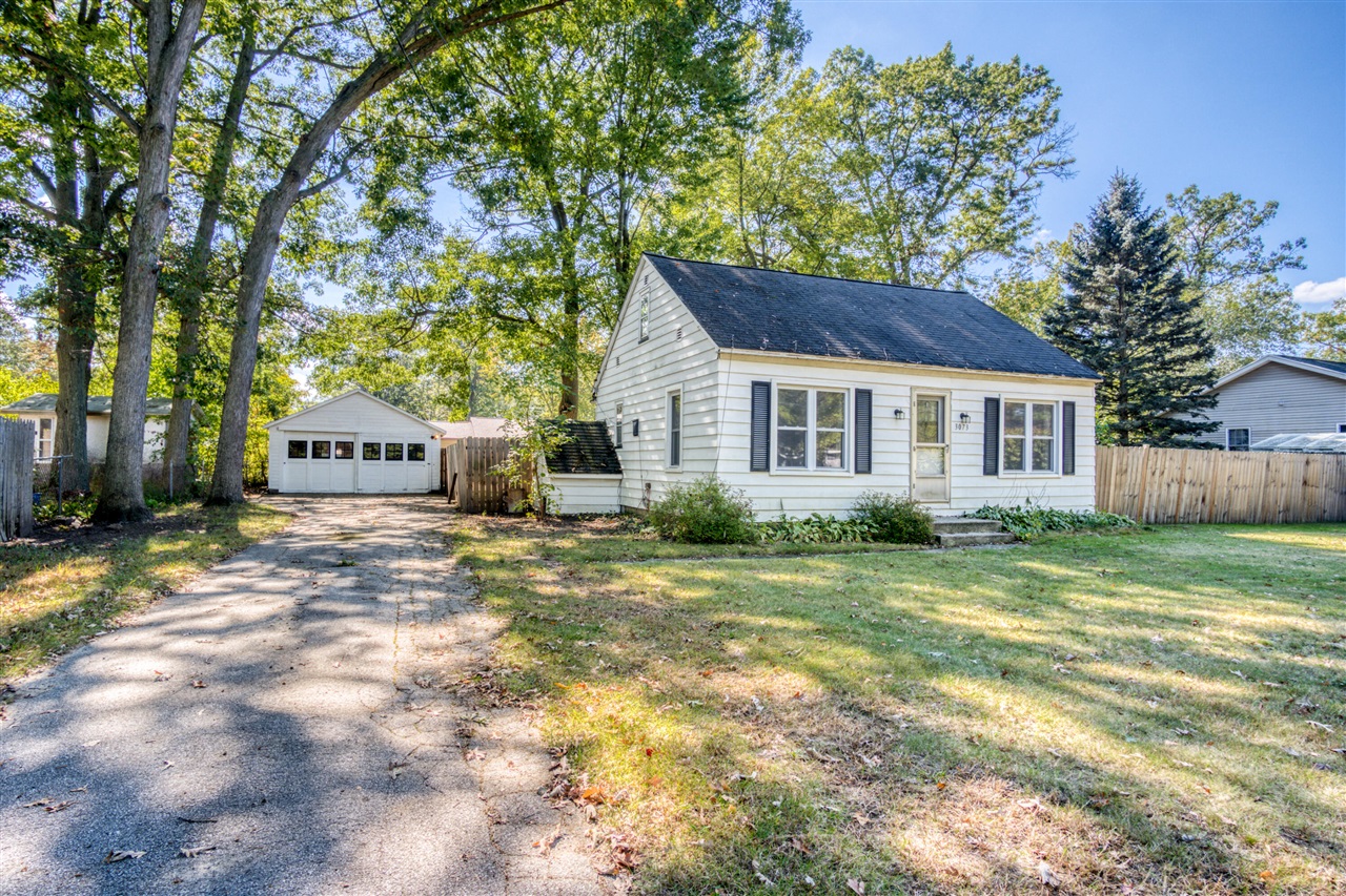 Donald Ave, Muskegon, MI 49442