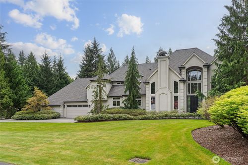 8218 229th Place Se, Woodinville, WA, 98072 | Card Image