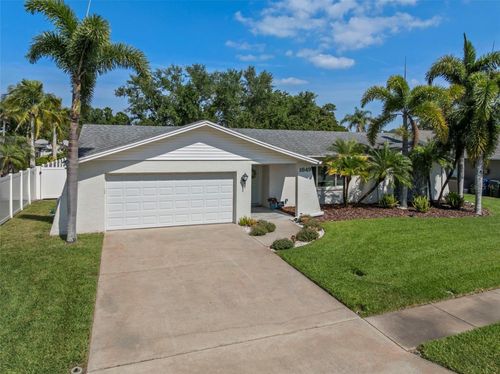 1849 Del Robles Dr, CLEARWATER, FL, 33764-6428 | Card Image
