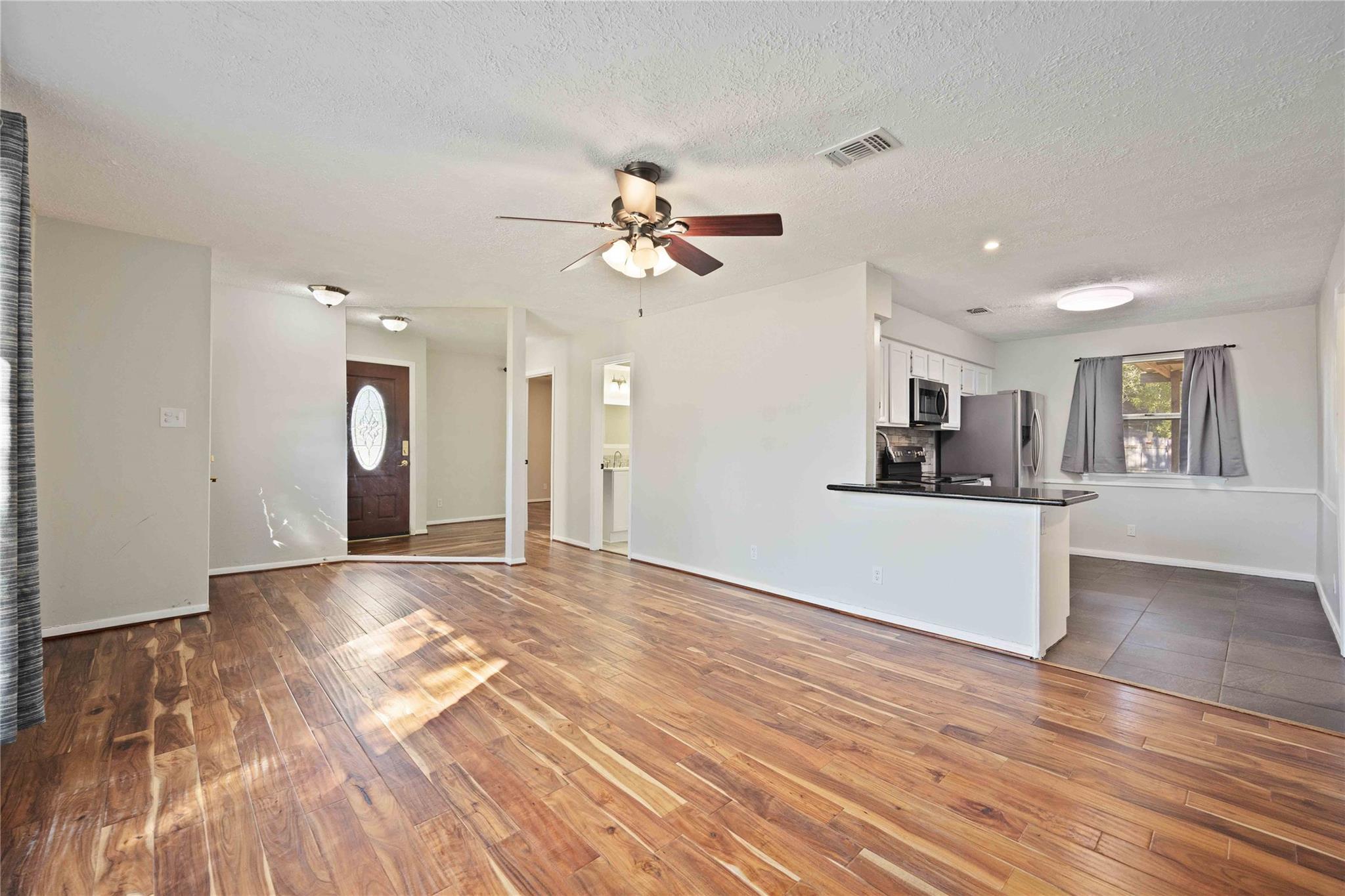 Residential Lease in Conroe 5