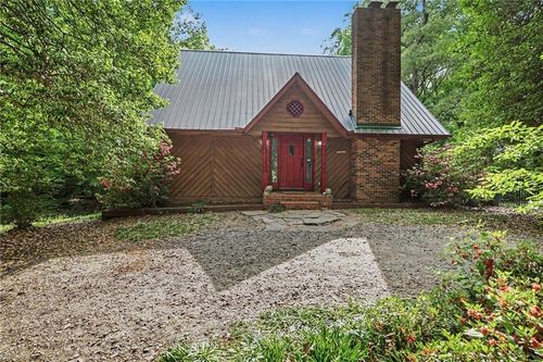 270 Oakland Ave, Mocksville, NC, 27028-8314 | Card Image