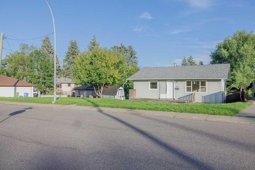 2103 72 Avenue Se, Calgary, AB, T2C0G3 | Card Image