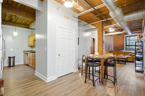 unit-2-145 Canal St, Shelton, CT, 06484-8109 | Card Image